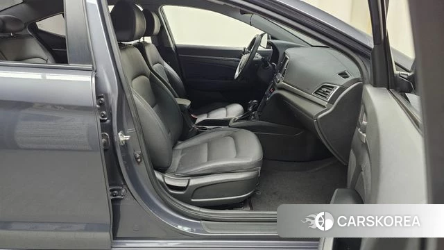 Hyundai Avante AD id 4924092 из Кореи 18