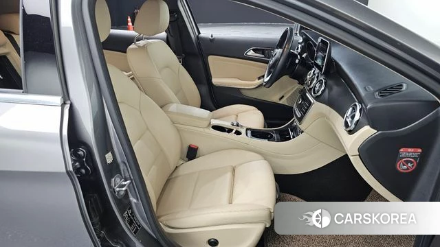 Mercedes-Benz GLA-Class X156 id 4642620 из Кореи 18