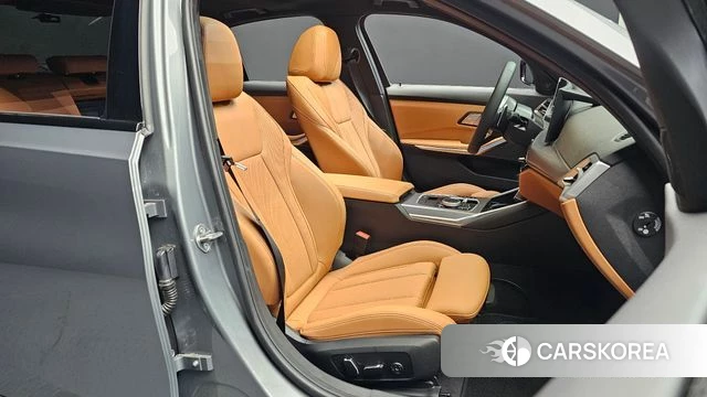 BMW 3 Series (G20) id 4570904 из Кореи 18