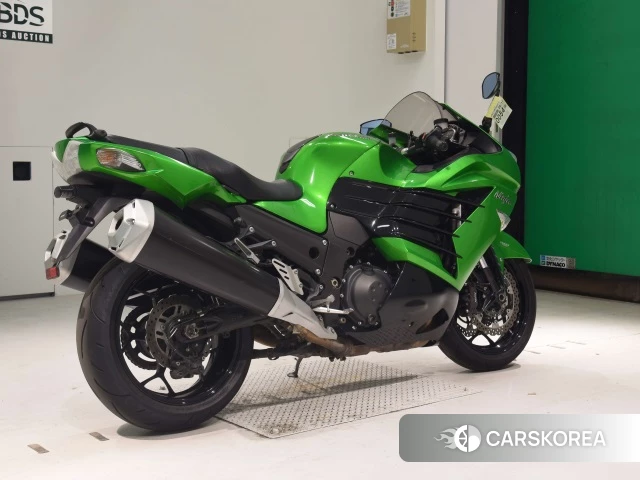 Проданный Kawasaki ZX-14R NINJA ABS 2012 из Японии, фото 2