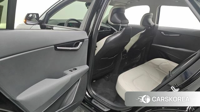 Kia Di Ol Nu Niro id 4666151 из Кореи 18