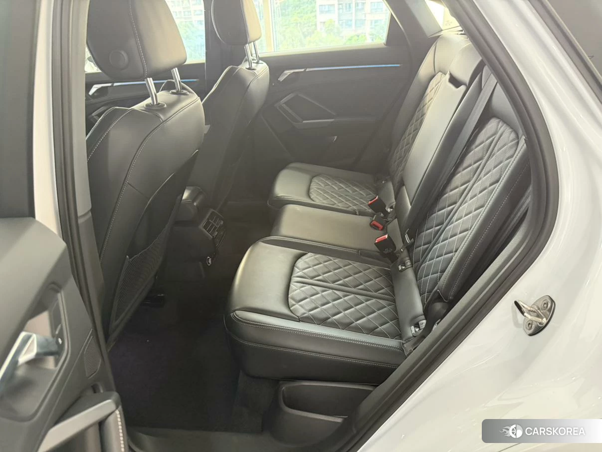 Audi Q3 Sportback id 4512459 из Китая 18