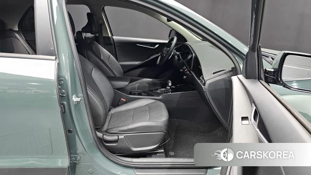 Kia Di Ol Nu Niro id 4936066 из Кореи 18
