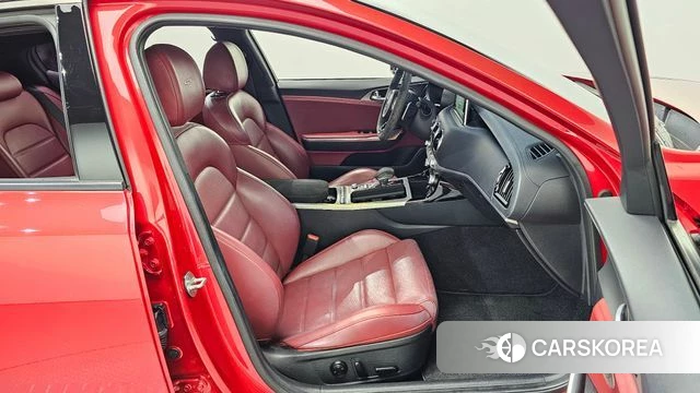 Kia Stinger id 4351192 из Кореи 18