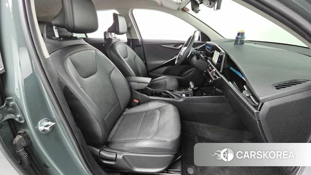 Kia Di Ol Nu Niro id 4267187 из Кореи 18