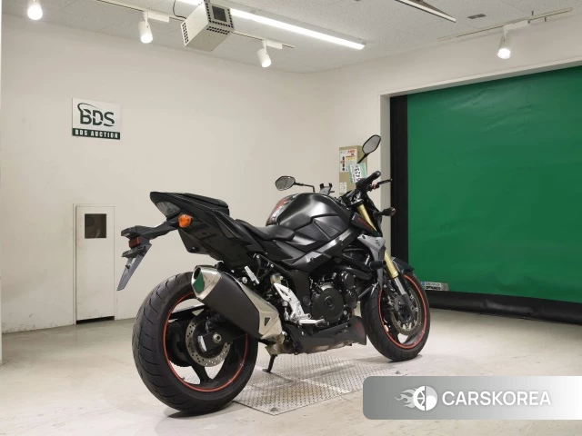 Проданный Suzuki GSR750 ABS 2014 из Японии, фото 2