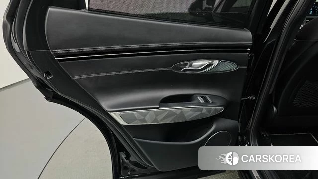 Genesis GV70 id 4692524 из Кореи 18