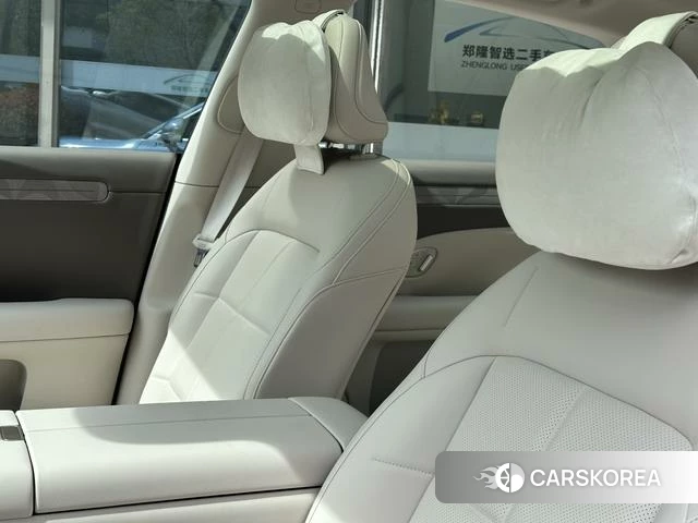 Zhiji Automobile Zhiji LS6 id 4239484 из Китая 18