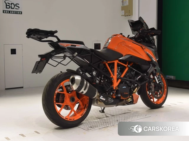 Проданный KTM 1290 SUPER DUKE GT 2018 из Японии, фото 2