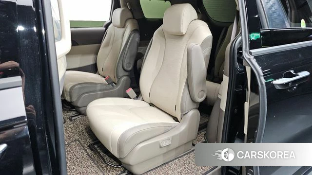Kia Carnival 4th generation id 4433705 из Кореи 18