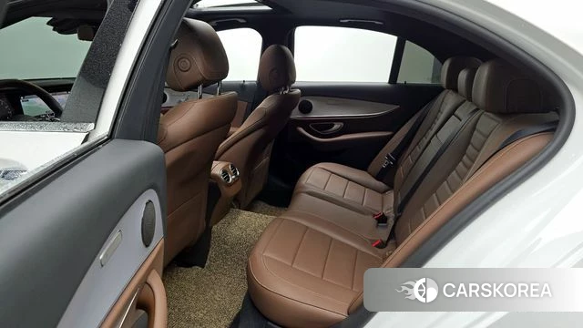 Mercedes-Benz E-Class W213 id 4355956 из Кореи 18
