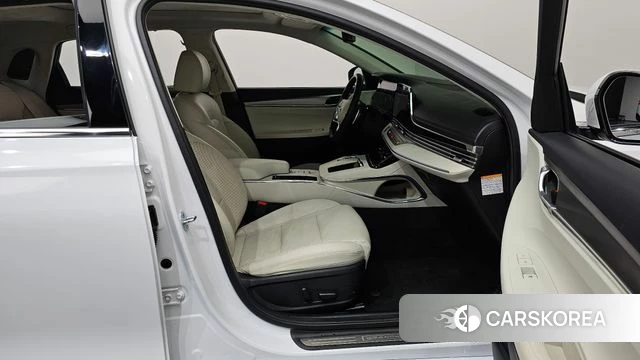 Hyundai The New Grandeur IG Hybrid id 4337638 из Кореи 18