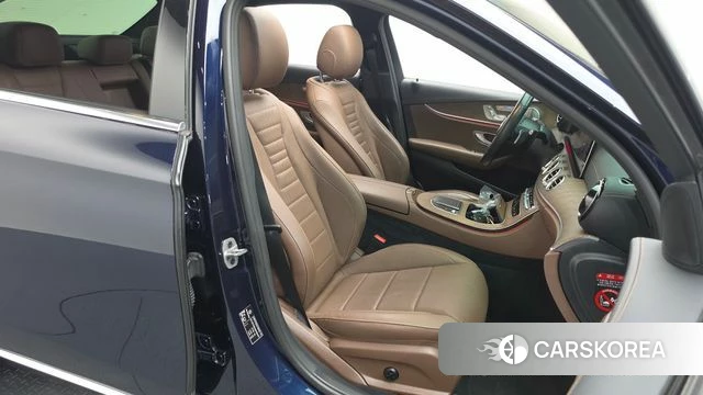 Mercedes-Benz E-Class W213 id 4283114 из Кореи 18