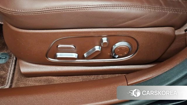 Genesis G90 (RS4) id 4740200 из Кореи 18