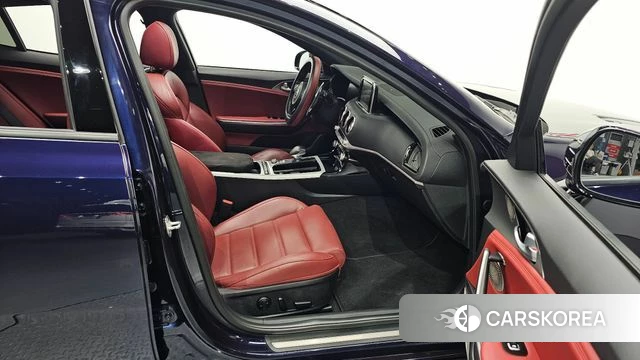 Kia Stinger id 4647893 из Кореи 18