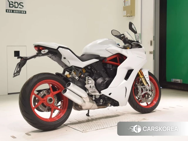 Проданный Ducati SUPERSPORT S 2017 из Японии, фото 2