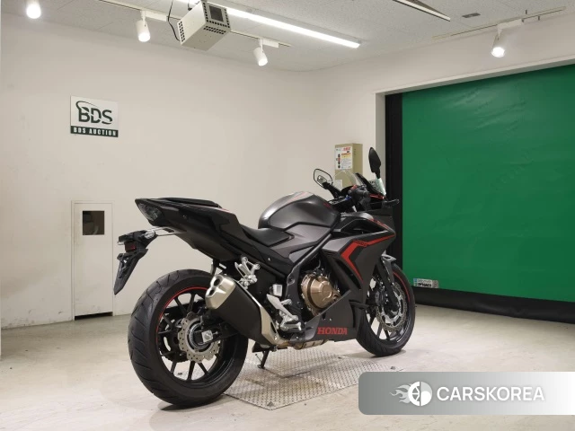 Проданный Honda CBR400R 2021 из Японии, фото 2