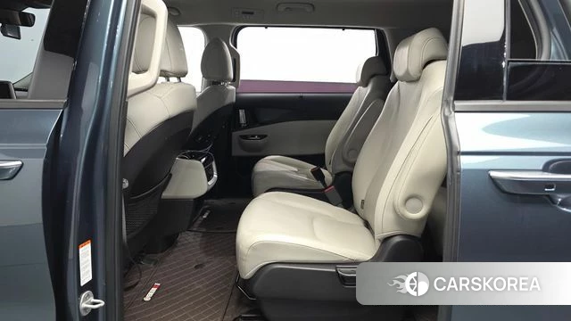 Kia Carnival 4th generation id 4604346 из Кореи 18