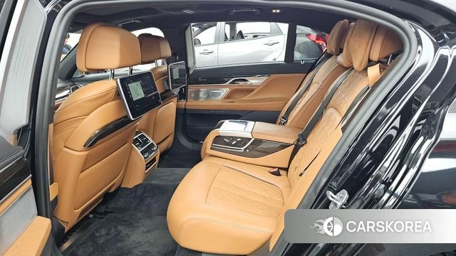 BMW 7 Series (G11) id 4585635 из Кореи 18