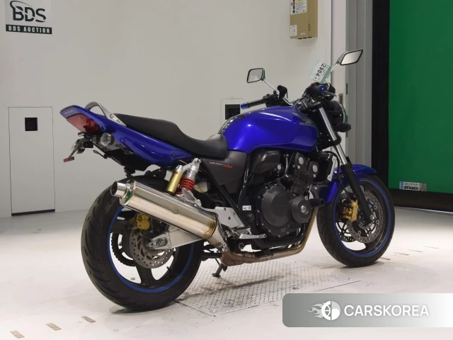 Проданный Honda CB400SF 2011 из Японии, фото 2