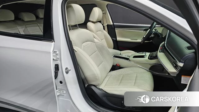 Hyundai The New Grandeur IG Hybrid id 4409056 из Кореи 18