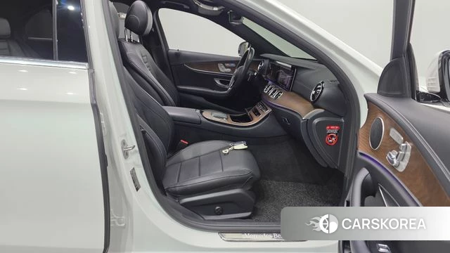 Mercedes-Benz E-Class W213 id 4316031 из Кореи 18