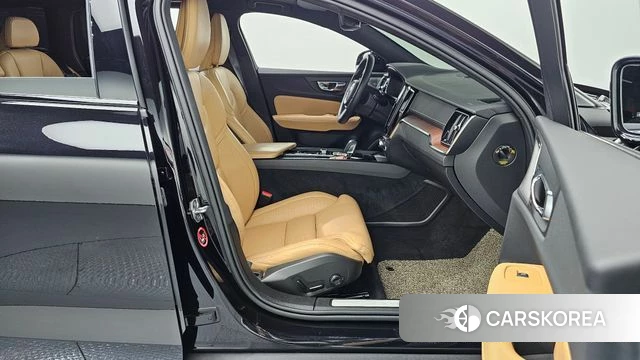 Volvo V60 Cross-Country 2nd Generation id 4490030 из Кореи 18
