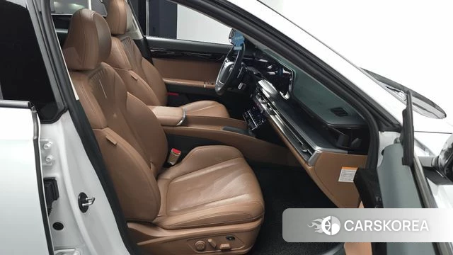 Hyundai Grandeur Hybrid (GN7) id 4395365 из Кореи 18