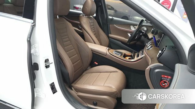 Mercedes-Benz E-Class W213 id 4741366 из Кореи 18