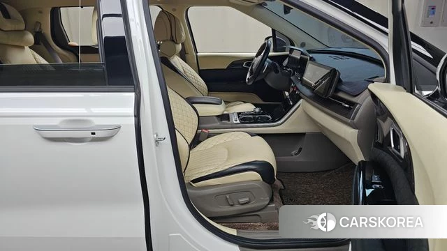 Kia Carnival 4th generation id 4434660 из Кореи 18