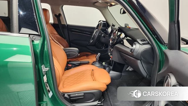 Mini Cooper S id 4494837 из Кореи 18
