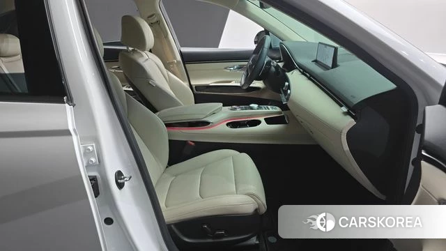 Genesis GV70 id 4872159 из Кореи 18