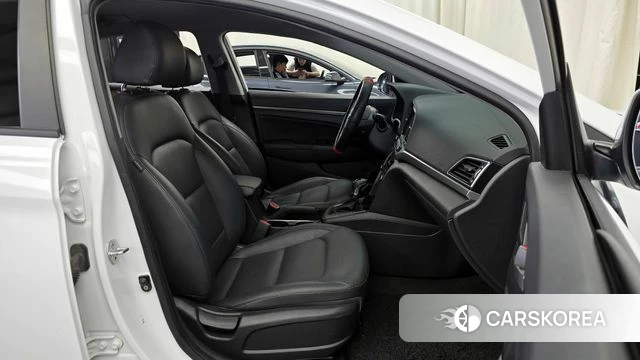 Hyundai Avante AD id 4356958 из Кореи 18