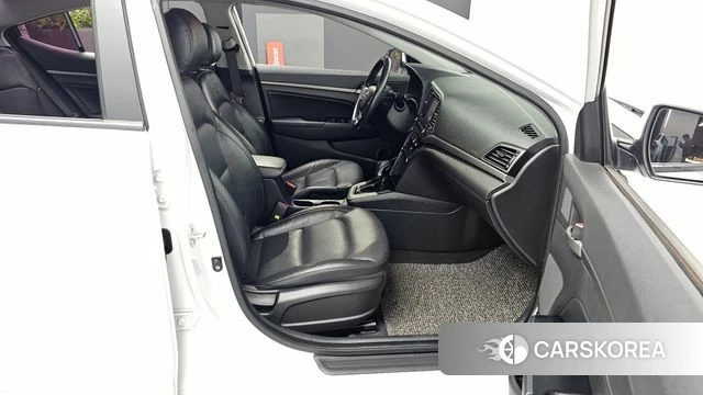 Hyundai Avante AD id 4246158 из Кореи 18