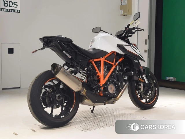 Проданный KTM 1290 SUPER DUKE R 2019 из Японии, фото 2