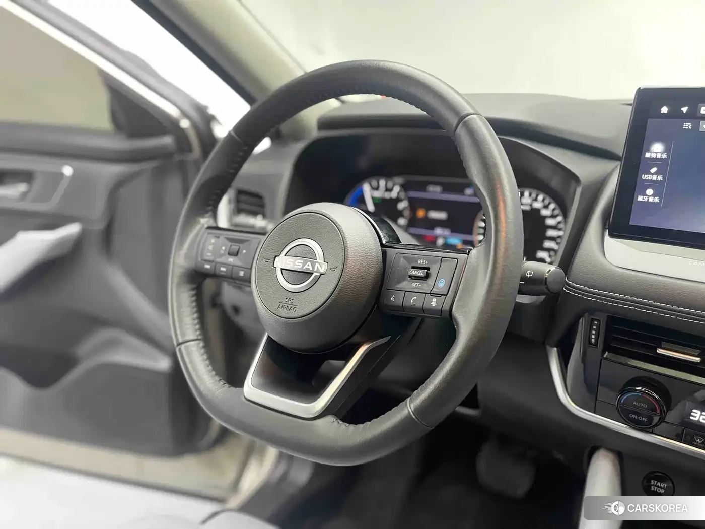 Nissan Qijun id 4514354 из Китая 19