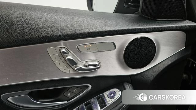 Mercedes-Benz C-Class W205 id 4356091 из Кореи 19