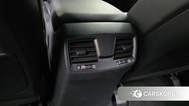 Ssangyong The New Rexton Sports Cannes id 4754421 из Кореи 19