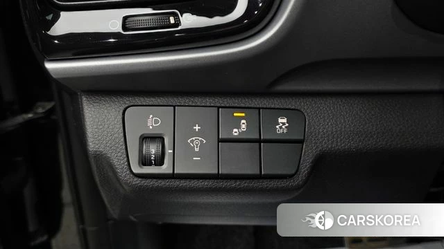 Kia Stonic id 4658236 из Кореи 19