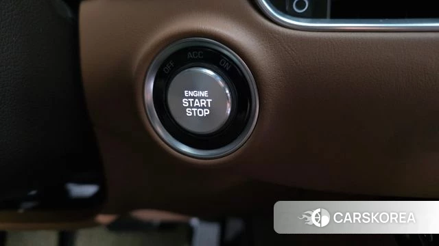 Genesis G90 id 4389626 из Кореи 19