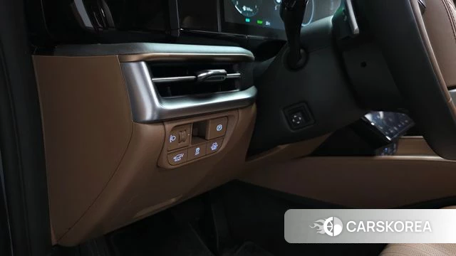 Hyundai Grandeur Hybrid (GN7) id 4578537 из Кореи 19