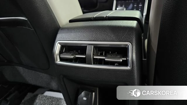 Ssangyong Torres id 4375776 из Кореи 19