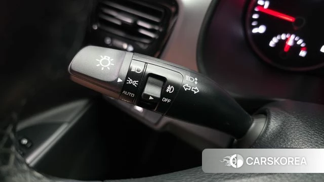Kia Stonic id 4672633 из Кореи 19