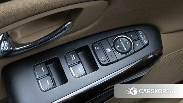 Kia The New Carnival id 4865568 из Кореи 19