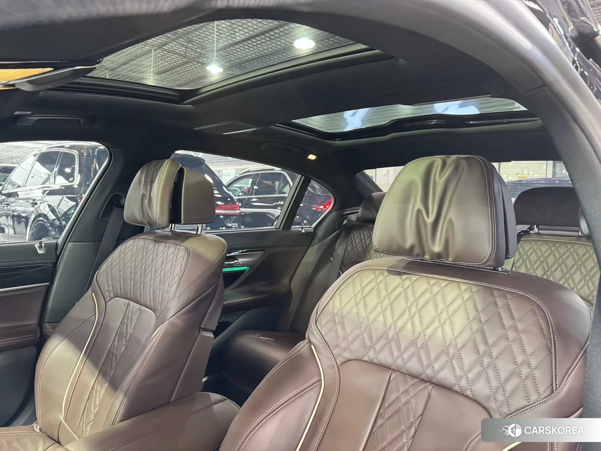 BMW 7 series id 4473403 из Китая 19