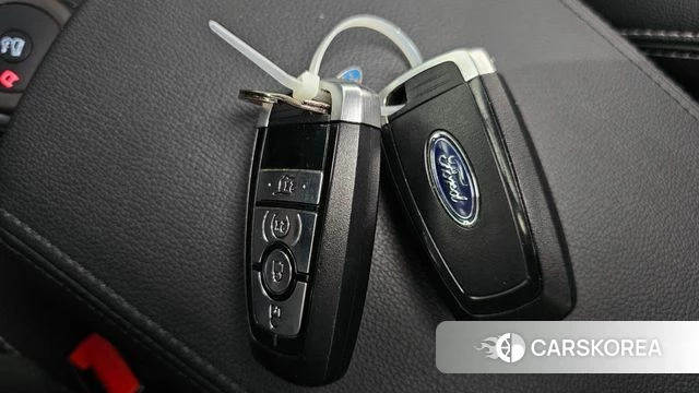 Ford Explorer id 4203611 из Кореи 19