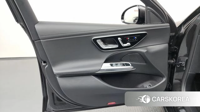 Mercedes-Benz E-Class W214 id 4578449 из Кореи 19