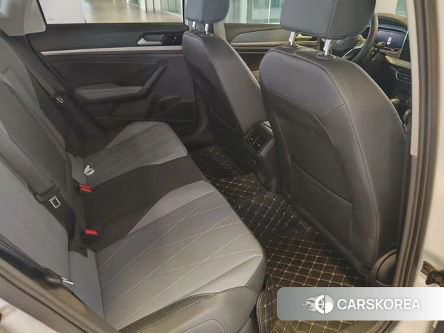 Volkswagen Lavida id 4257695 из Китая 19