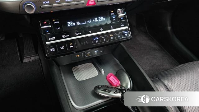 Hyundai Grandeur Hybrid (GN7) id 4905235 из Кореи 19