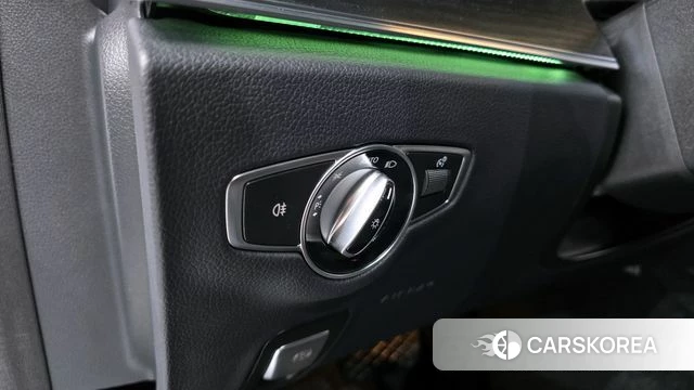 Mercedes-Benz E-Class W213 id 4223509 из Кореи 19